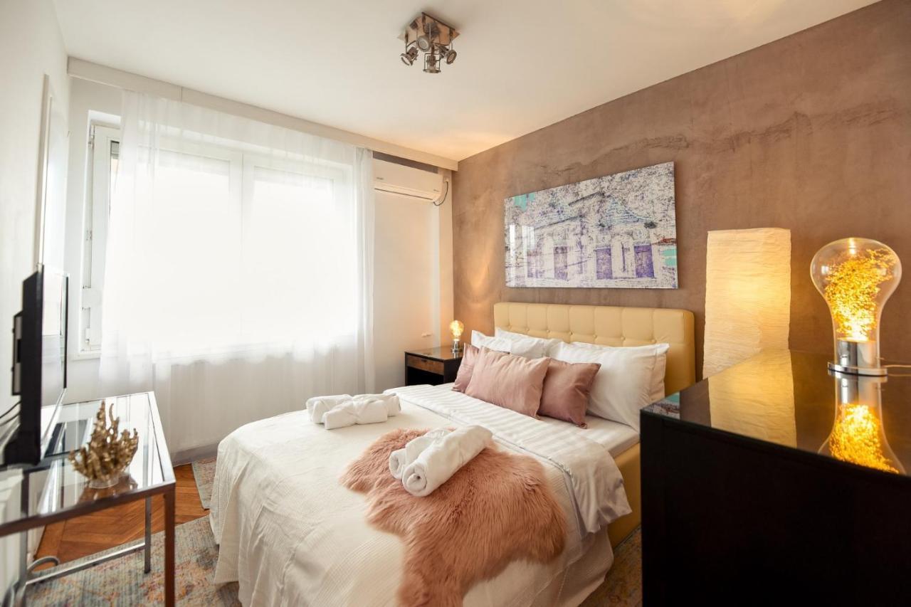 New - Elegant Duplex With Amazing View & Balcony - Homey Residence Bucureşti Eksteriør bilde